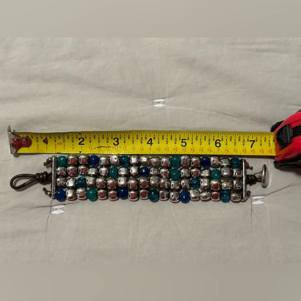 UNO de 50 Silver Beaded Bracelet with Blue and Green Accents and leather. - Picture 9 of 12